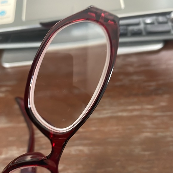TruVision Readers arm 5.0 9502R red transparent readers. - Picture 10 of 15